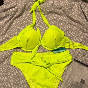 NWT 2 Piece Bikini